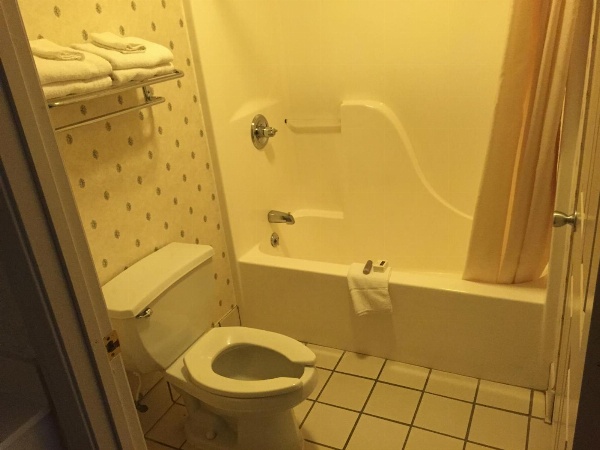 Deerfield Inn image 6